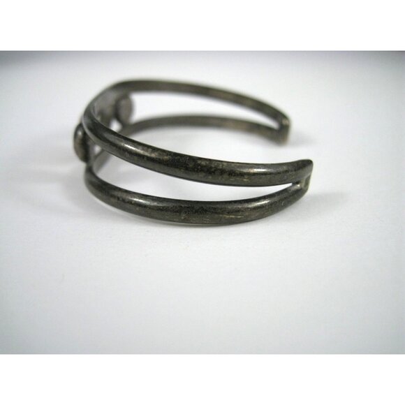 Vintage Silver Cuff Bracelet Coral Red Cabochon 24 grams - Picture 2 of 11